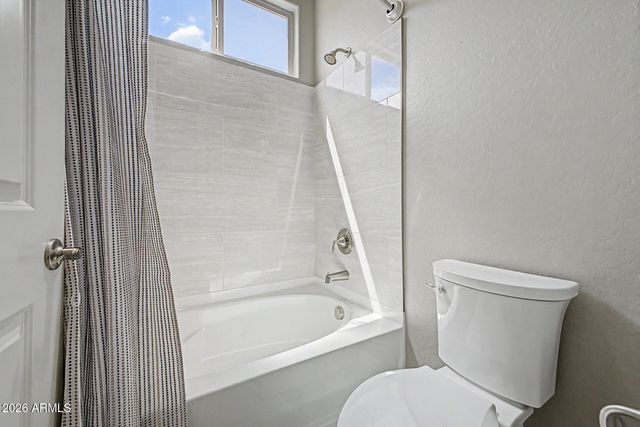 112 E CRESCENT Place, Chandler, AZ 85249