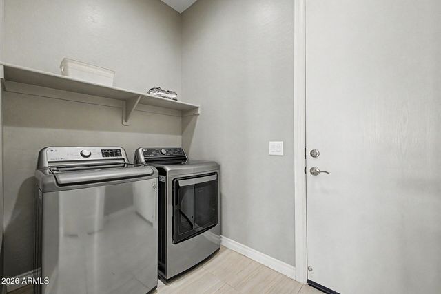 112 E CRESCENT Place, Chandler, AZ 85249