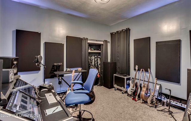 1406 Windrose Drive, Brandon, MS 39047