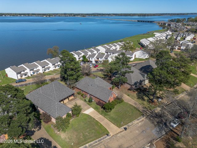 1406 Windrose Drive, Brandon, MS 39047