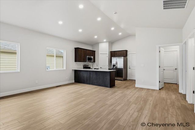 5823 LIZ RANCH RD, Cheyenne, WY 82007