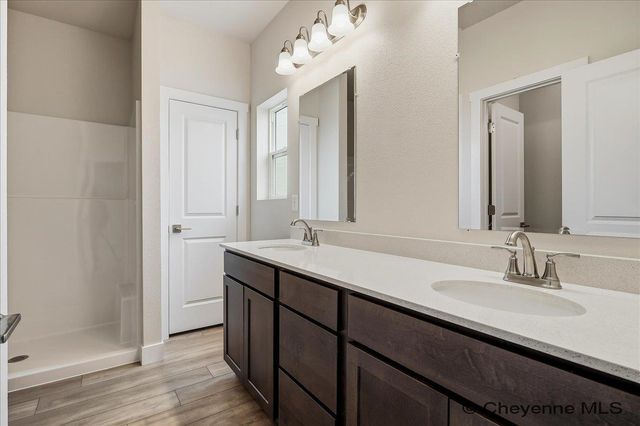 5823 LIZ RANCH RD, Cheyenne, WY 82007