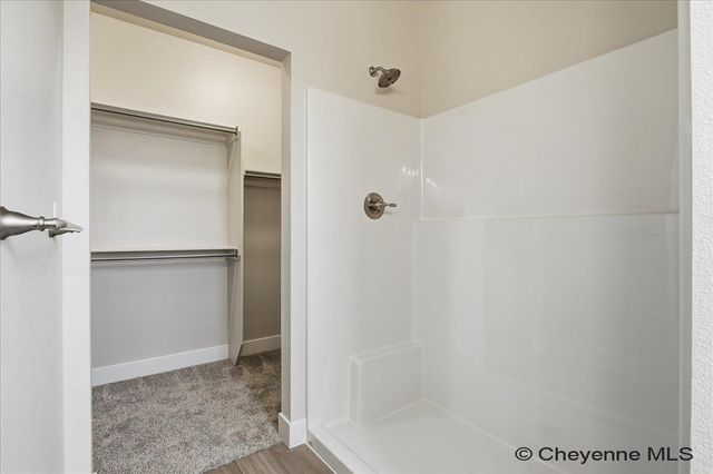 5823 LIZ RANCH RD, Cheyenne, WY 82007