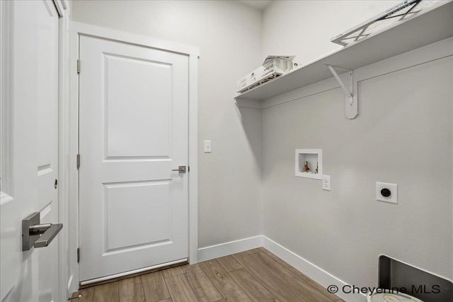 5823 LIZ RANCH RD, Cheyenne, WY 82007