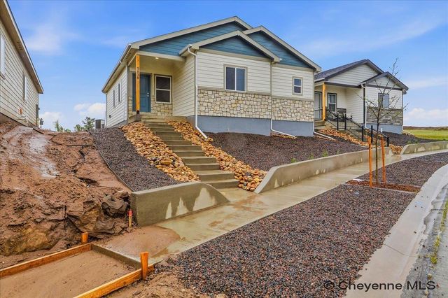 5823 LIZ RANCH RD, Cheyenne, WY 82007
