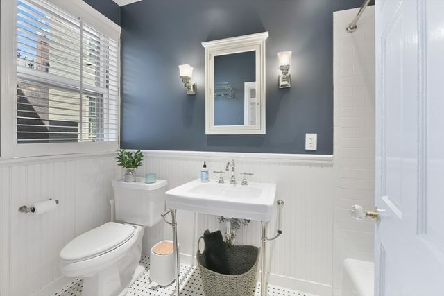 101 Mt Vernon St 3, Boston, MA 02108