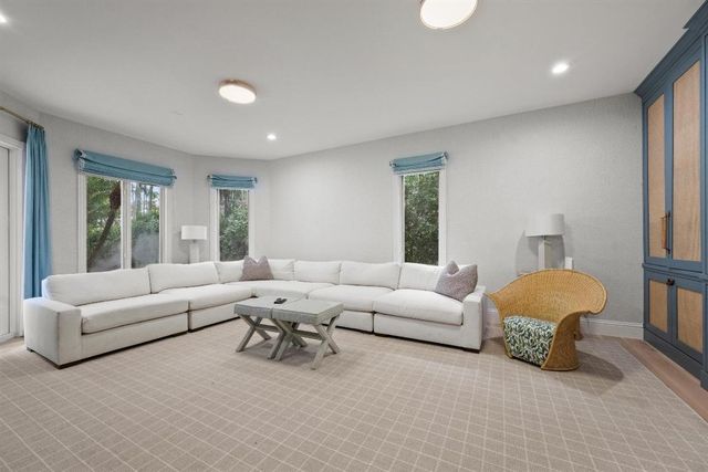 2270 Wilsee Road, Palm Beach Gardens, FL 33410