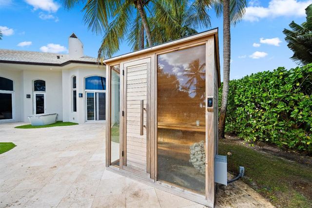 2270 Wilsee Road, Palm Beach Gardens, FL 33410