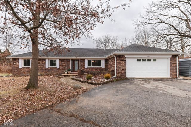 311 S County Road 550 E, Avon, IN 46123