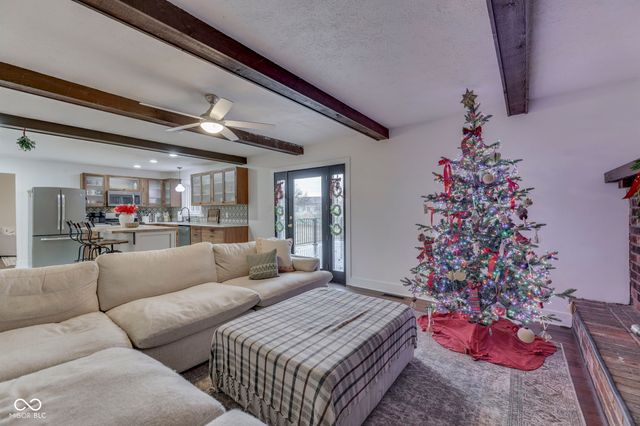 311 S County Road 550 E, Avon, IN 46123