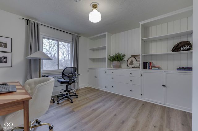 311 S County Road 550 E, Avon, IN 46123