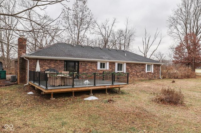 311 S County Road 550 E, Avon, IN 46123