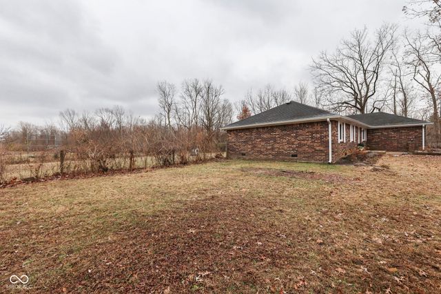 311 S County Road 550 E, Avon, IN 46123
