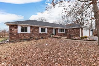311 S County Road 550 E, Avon, IN 46123