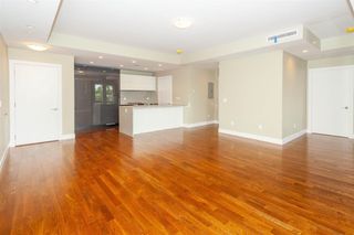 906 East 2nd 102, Boston, MA 02127