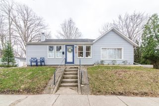 553 W Middle Street, Chelsea, MI 48118