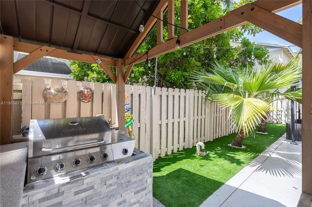 12230 SW 148th St, Miami, FL 33186