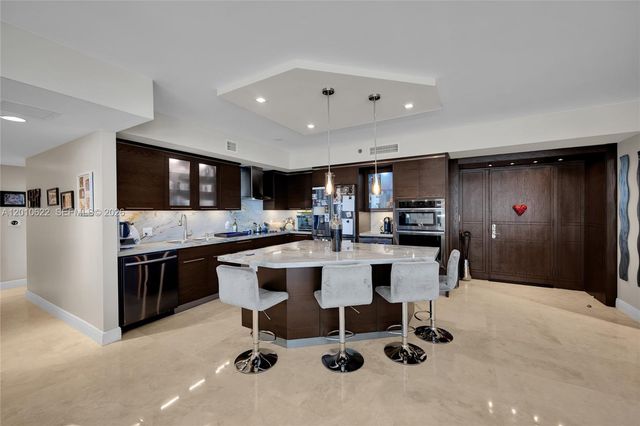 1800 S Ocean Dr 2205, Hallandale Beach, FL 33009