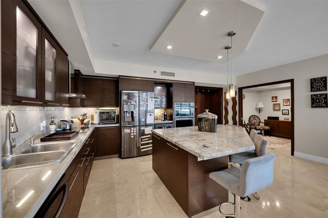 1800 S Ocean Dr 2205, Hallandale Beach, FL 33009