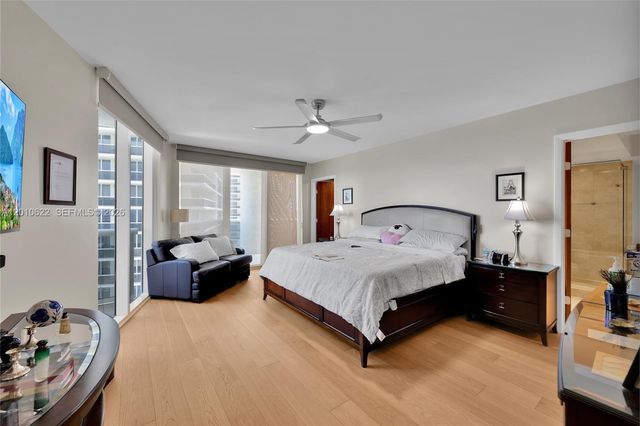 1800 S Ocean Dr 2205, Hallandale Beach, FL 33009