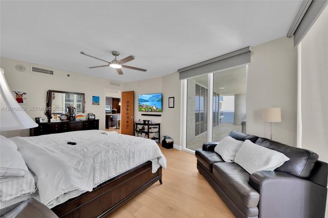 1800 S Ocean Dr 2205, Hallandale Beach, FL 33009