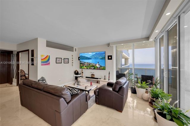 1800 S Ocean Dr 2205, Hallandale Beach, FL 33009