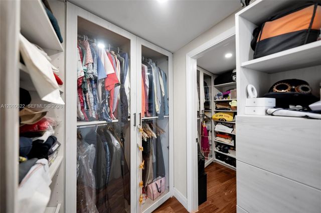 1800 S Ocean Dr 2205, Hallandale Beach, FL 33009