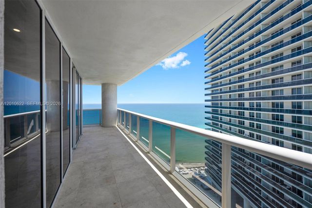 1800 S Ocean Dr 2205, Hallandale Beach, FL 33009