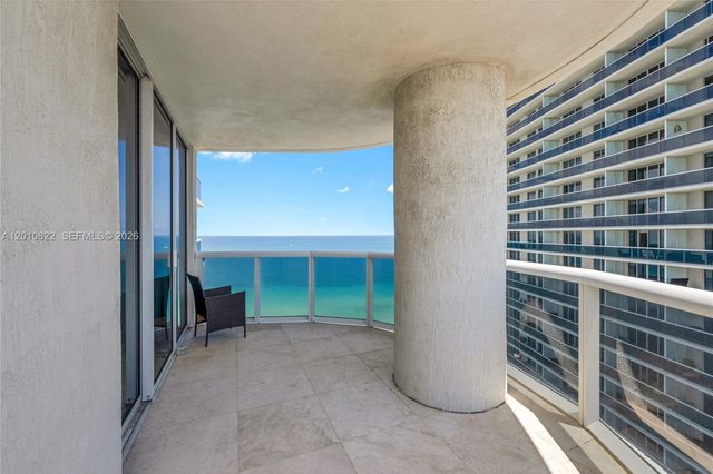 1800 S Ocean Dr 2205, Hallandale Beach, FL 33009