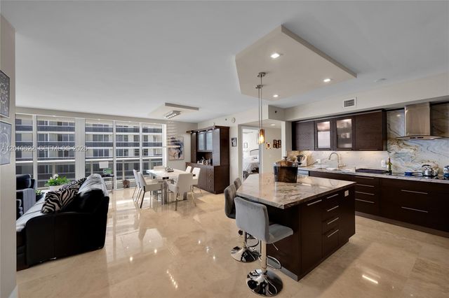 1800 S Ocean Dr 2205, Hallandale Beach, FL 33009