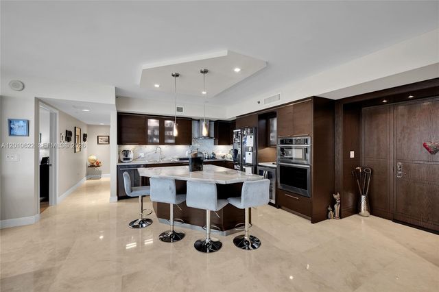 1800 S Ocean Dr 2205, Hallandale Beach, FL 33009