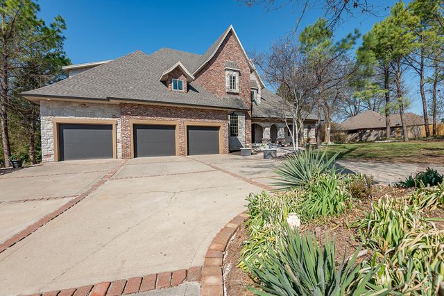 2665 W Blakey Street, Springfield, MO 65810