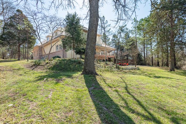 2665 W Blakey Street, Springfield, MO 65810