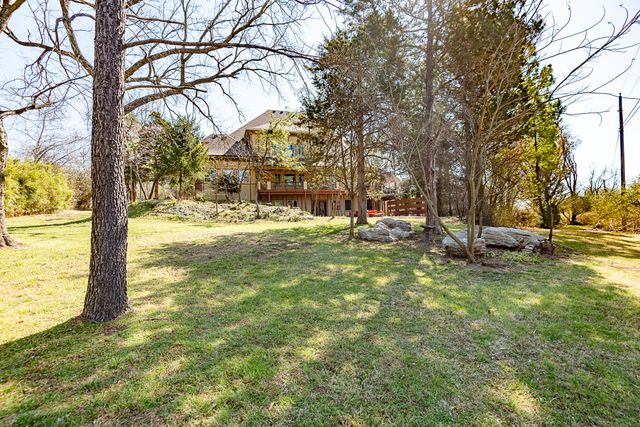 2665 W Blakey Street, Springfield, MO 65810