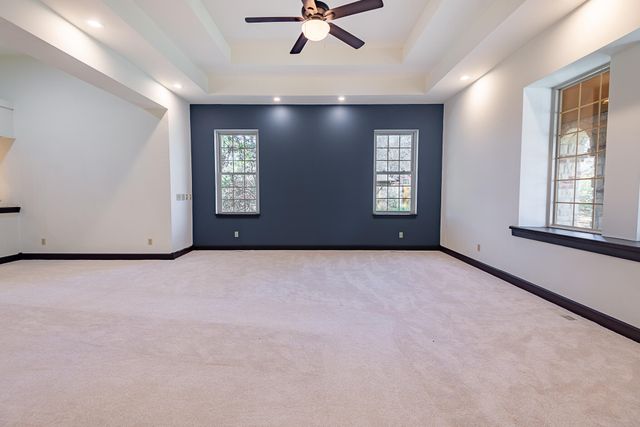 2665 W Blakey Street, Springfield, MO 65810