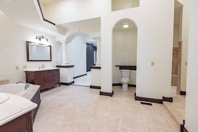 2665 W Blakey Street, Springfield, MO 65810