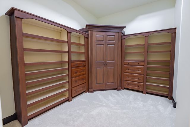 2665 W Blakey Street, Springfield, MO 65810