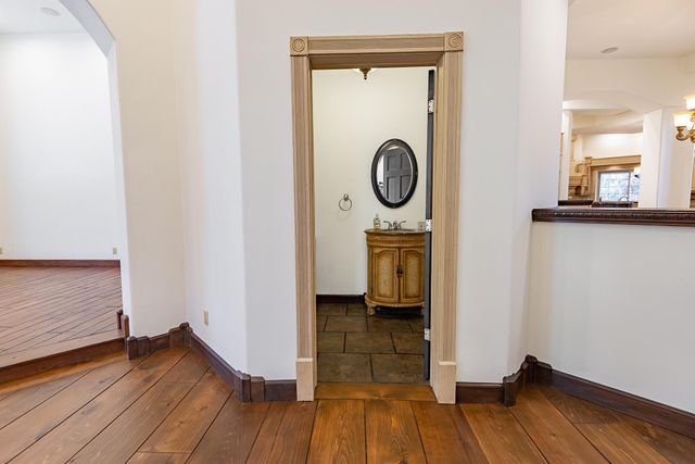 2665 W Blakey Street, Springfield, MO 65810