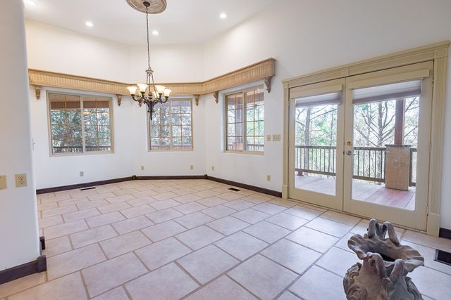 2665 W Blakey Street, Springfield, MO 65810