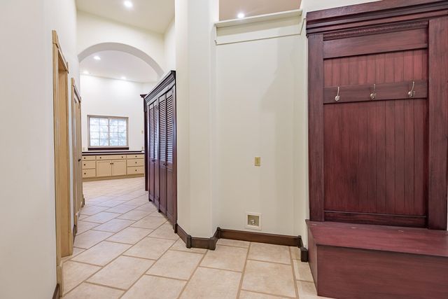 2665 W Blakey Street, Springfield, MO 65810