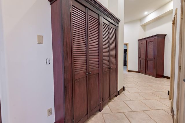 2665 W Blakey Street, Springfield, MO 65810