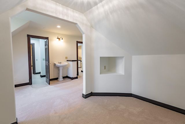 2665 W Blakey Street, Springfield, MO 65810