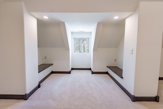 2665 W Blakey Street, Springfield, MO 65810