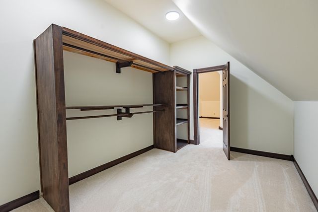 2665 W Blakey Street, Springfield, MO 65810