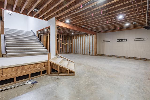 2665 W Blakey Street, Springfield, MO 65810