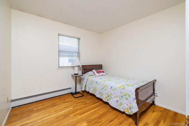 1706 Washington Drive, Merrick, NY 11566