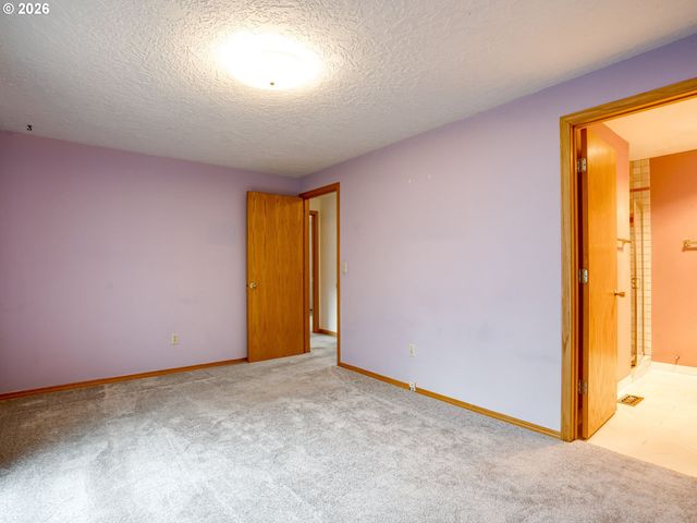 10852 Sw 65TH Ave, Portland, OR 97219