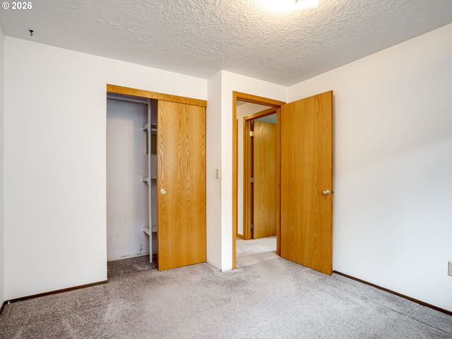 10852 Sw 65TH Ave, Portland, OR 97219