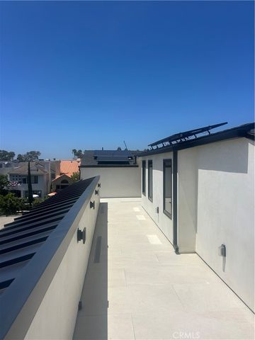 612.5 Begonia Avenue, Corona Del Mar, CA 92625