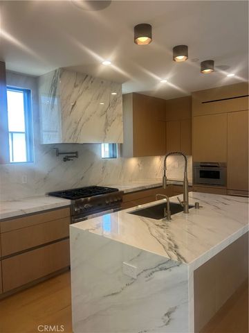 612.5 Begonia Avenue, Corona Del Mar, CA 92625